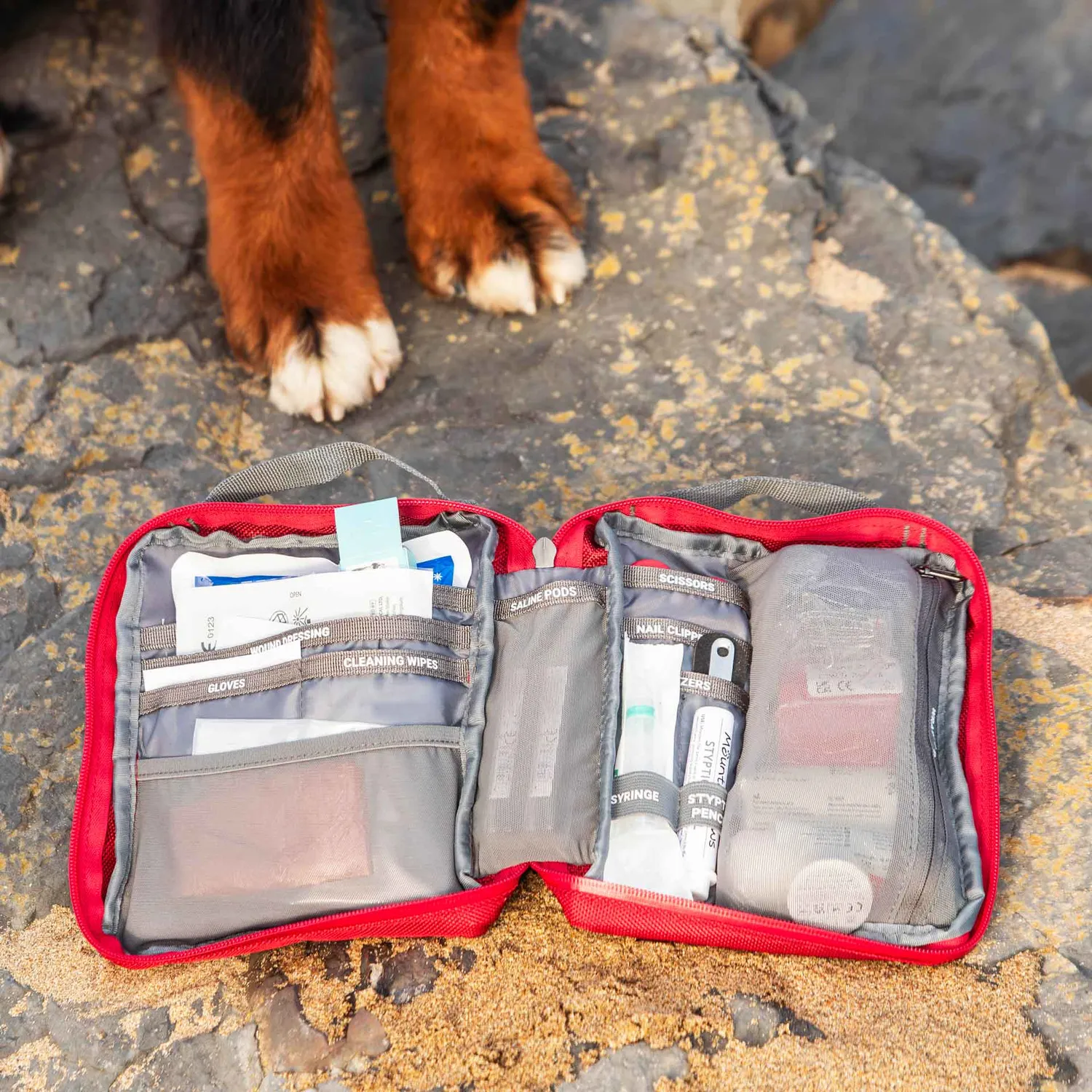 Mountain Paws Ultimate Kit pronto soccorso 56 pezzi