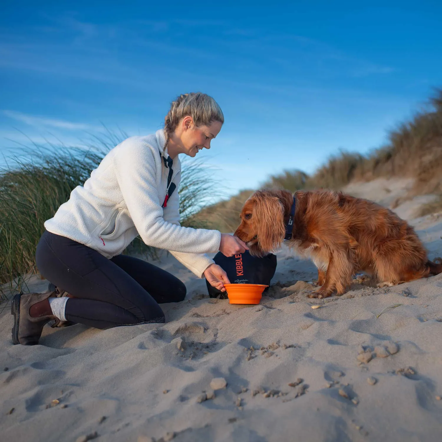 Mountain Paws Kibble Bag sacca cibo cane con ciotola
