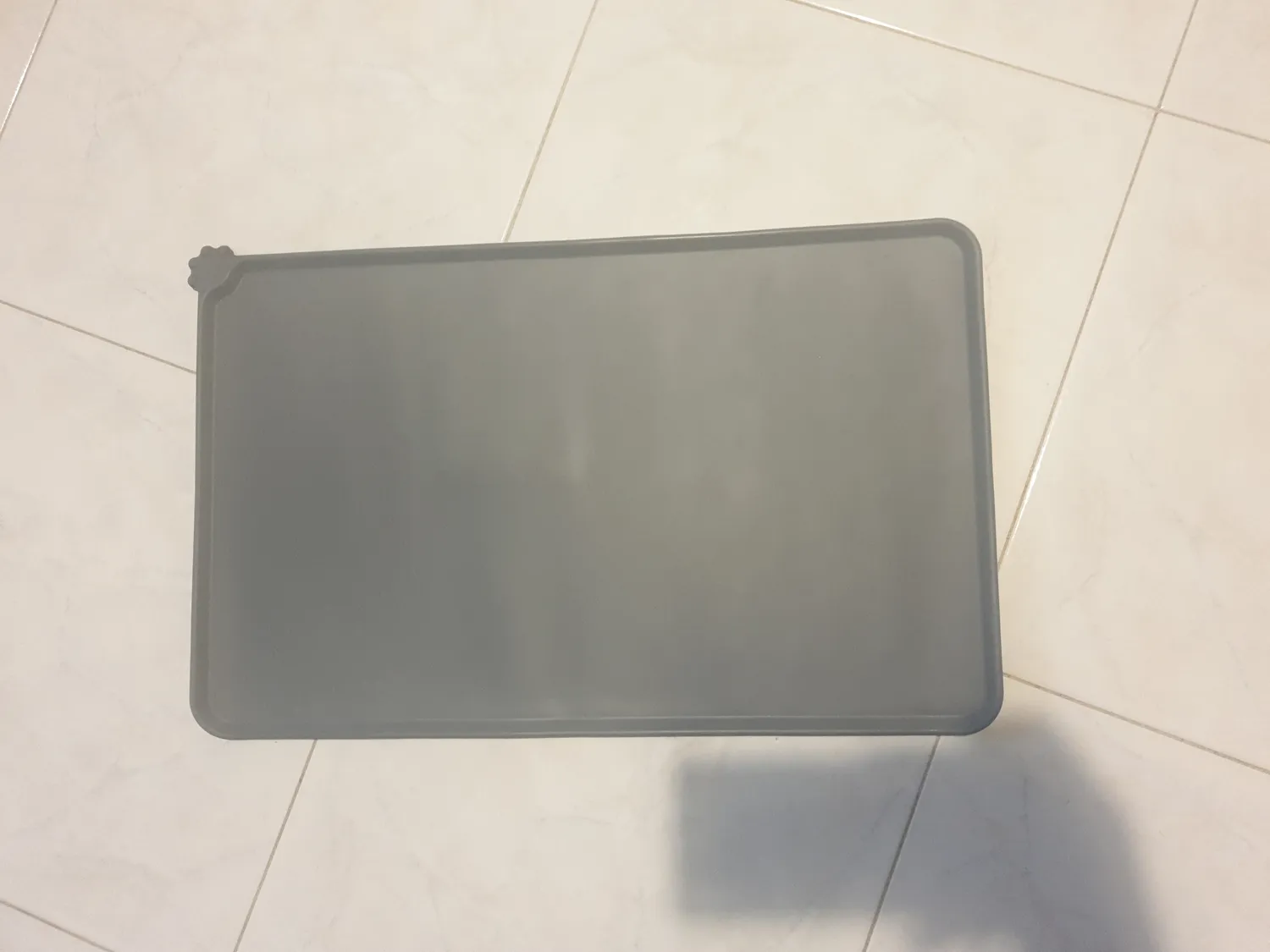Joytale Tappetino Silicone Ciotole Cane Rosso 47x30cm