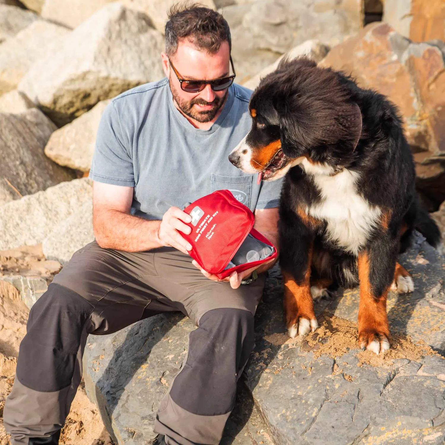 Mountain Paws Ultimate Kit pronto soccorso 56 pezzi